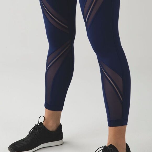 Lululemon High Times Pant *Metta Hero Blue Size 8 - Picture 4 of 11